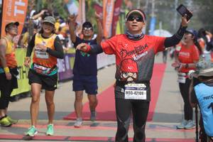 BIB: 40924, 42109
                            <button type="button" onclick="openModal(8250892)" class="btn btn-primary btn-sm float-right btn-popup" data-toggle="modal" data-target=".modal-high-quality">
                        <i class="fas fa-shopping-cart"></i> Add to Cart
                    </button>
                                            <button type="button" onclick="isThisMe(8250892, true)" class="btn btn-success btn-sm float-right btn-popup btn-isme hidden" data-toggle="tooltip" data-placement="bottom" title="นี่คือรูปของคุณใช่ไหม คลิกที่นี่เพื่อเอาเข้าอัลบั้ม">
                        <i class="fas fa-plus"></i> Add to album
                    </button>
                    <button type="button" onclick="isThisMe(8250892, false)" class="btn btn-warning btn-sm float-right btn-popup btn-isnotme hidden">
                        <i class="fas fa-ban"></i> Remove from album
                    </button>